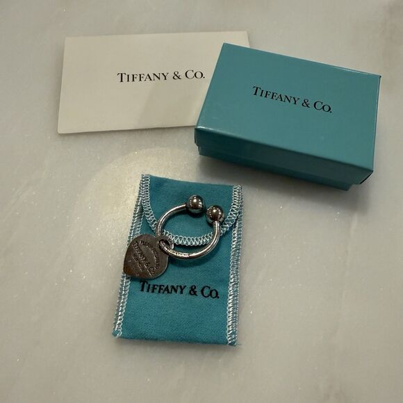 Tiffany & Co. Heart Return to Keyring Sterling Silver 925 Screwball Bail w/Box - Picture 1 of 6